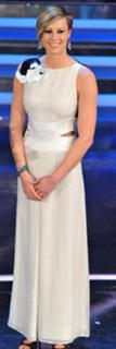 Federica Pellegrini feet photo thumbnail