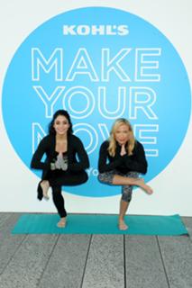 Vanessa Hudgens feet photo thumbnail