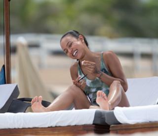 Karrueche Tran feet photo thumbnail