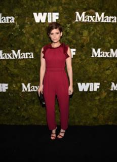 Kate Mara feet photo thumbnail