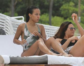 Karrueche Tran feet photo thumbnail