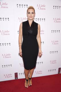 Kate Winslet feet photo thumbnail