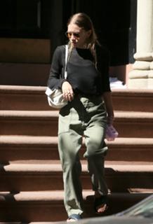 Ashley Olsen feet photo thumbnail