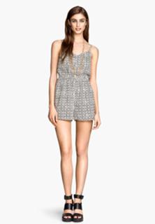 Taylor Hill feet photo thumbnail