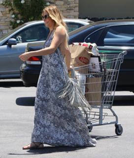 LeAnn Rimes feet photo thumbnail