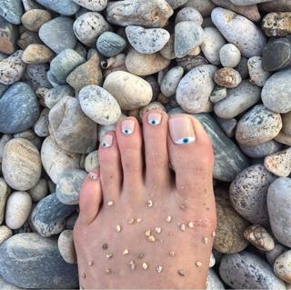 Katy Perry feet photo thumbnail