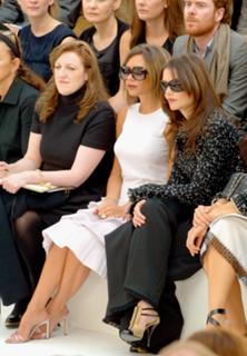 Victoria Beckham feet photo thumbnail