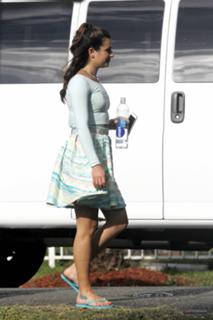 Lea Michele feet photo thumbnail
