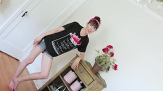 Brittani Taylor feet photo thumbnail