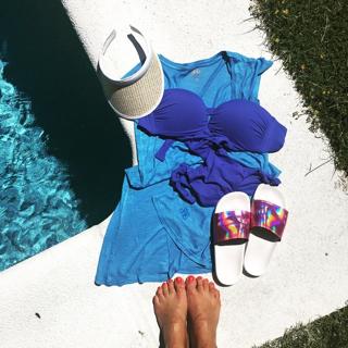 Paula Echevarría feet photo thumbnail