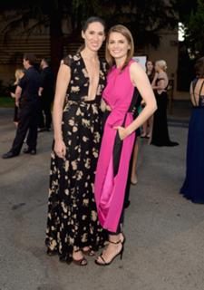 Stana Katic feet photo thumbnail