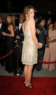 Stana Katic feet photo thumbnail