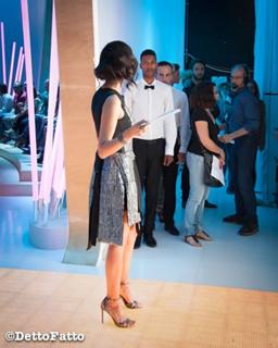 Caterina Balivo feet photo thumbnail