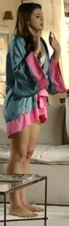 Bruna Marquezine feet photo thumbnail