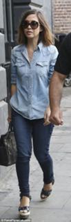 Myleene Klass feet photo thumbnail