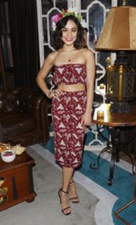 Vanessa Hudgens feet photo thumbnail