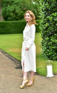 Lily James feet photo thumbnail