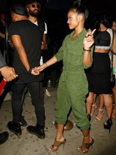 Karrueche Tran feet photo thumbnail