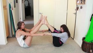Colleen Ballinger feet photo thumbnail