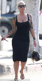 Amber Rose feet photo thumbnail