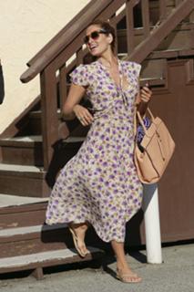 Eva Mendes feet photo thumbnail
