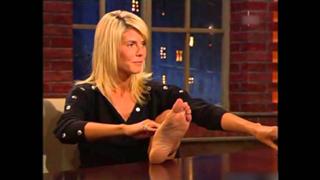 Heidi Klum feet photo thumbnail