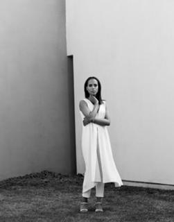 Kerry Washington feet photo thumbnail