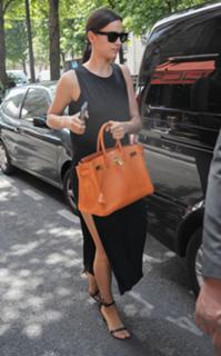 Irina Shayk feet photo thumbnail