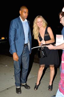 Jennifer Lawrence feet photo thumbnail