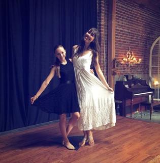Brittani Taylor feet photo thumbnail