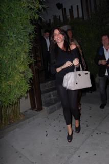 Sofía Vergara feet photo thumbnail