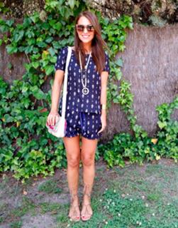 Paula Echevarría feet photo thumbnail