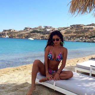 Arianny Celeste feet photo thumbnail