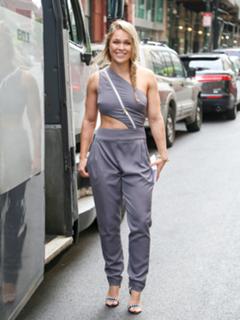 Ronda Rousey feet photo thumbnail