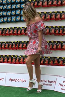 Ali Larter feet photo thumbnail