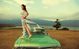 Parineeti Chopra feet photo thumbnail