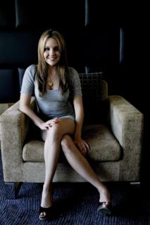 Amanda Bynes feet photo thumbnail