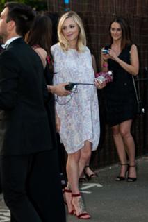 Fearne Cotton feet photo thumbnail