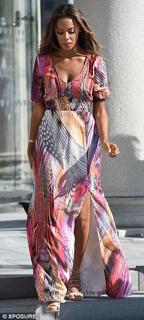 Rochelle Humes feet photo thumbnail