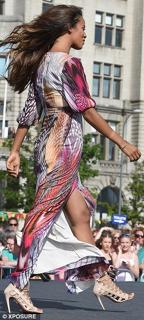 Rochelle Humes feet photo thumbnail