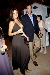 Sofía Vergara feet photo thumbnail