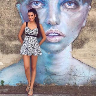 Valentina Vignali feet photo thumbnail