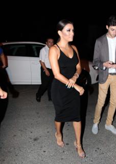 Eva Longoria feet photo thumbnail