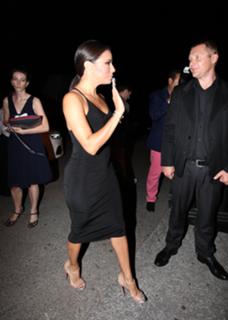 Eva Longoria feet photo thumbnail