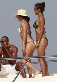 Eva Longoria feet photo thumbnail
