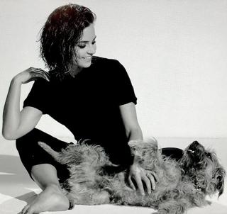 Jenna Coleman feet photo thumbnail