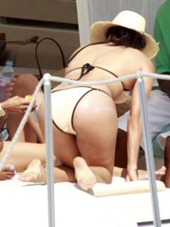 Eva Longoria feet photo thumbnail