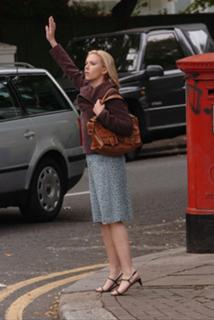 Scarlett Johansson feet photo thumbnail