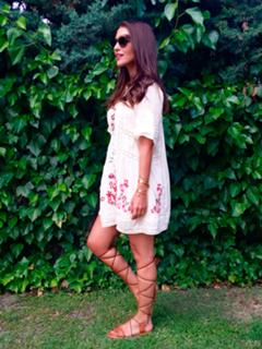 Paula Echevarría feet photo thumbnail