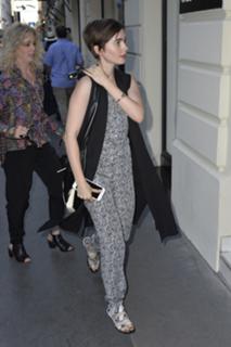 Lily Collins feet photo thumbnail